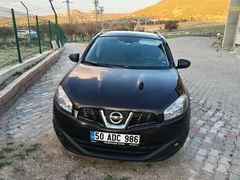 Sahibinden Nissan Qashqai 1.6 Tekna 2012 Model