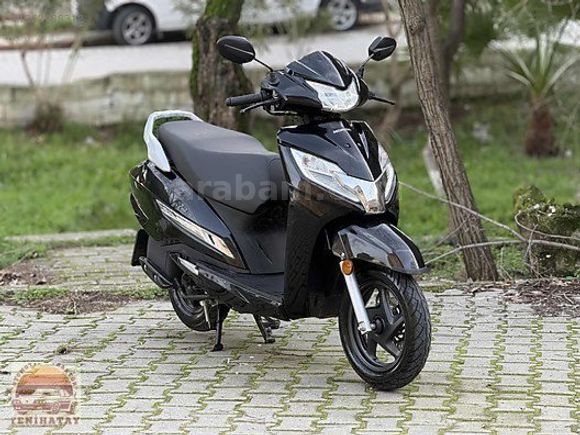 2023 ACTİVA 1.200 KM HATASIZ BOYASIZ
