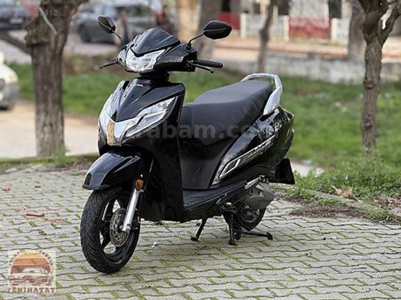 2023 ACTİVA 1.200 KM HATASIZ BOYASIZ