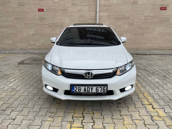 Sahibinden Honda Civic 1.6 Elegance 2013 Model 189.000 km 