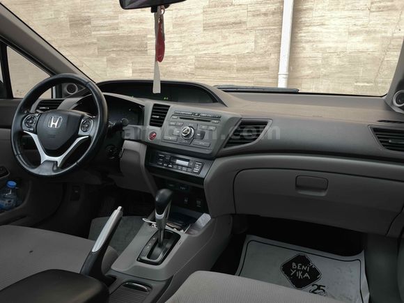 Sahibinden Honda Civic 1.6 Elegance 2013 Model 189.000 km 
