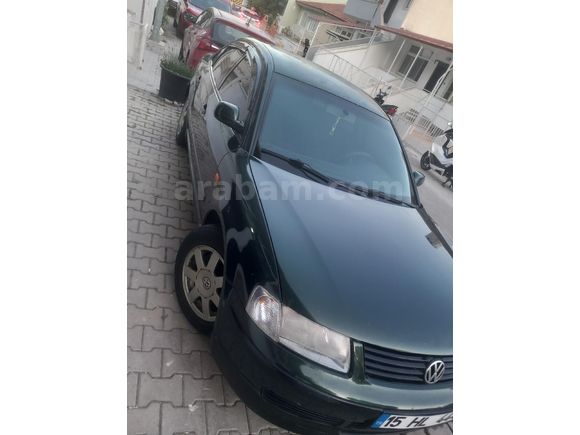 Sahibinden Volkswagen Passat 1.9 TDi Comfortline 1998 Model  363.000 km Yeşil (metalik)
