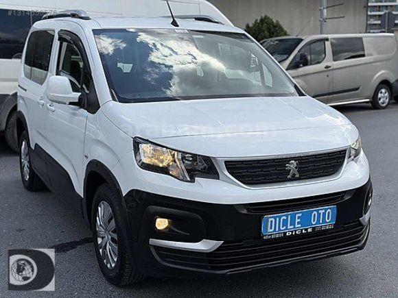 DİCLE'den 2019 YENİ KASA RİFTER 66/BİNDE KREDİ+TAKAS TR'de TEK