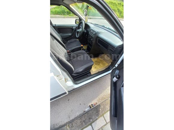 Sahibinden Opel Vectra 1.8 GL 1993 Model