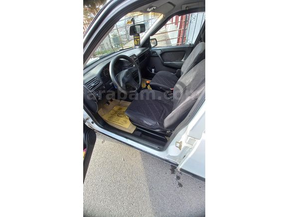 Sahibinden Opel Vectra 1.8 GL 1993 Model