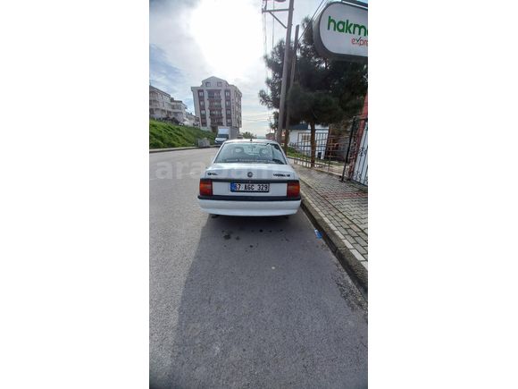 Sahibinden Opel Vectra 1.8 GL 1993 Model