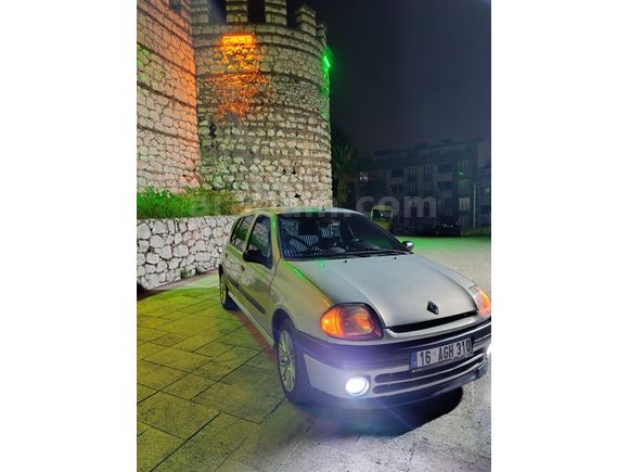 Sahibinden Renault Clio 1.6 RTE 1999 Model