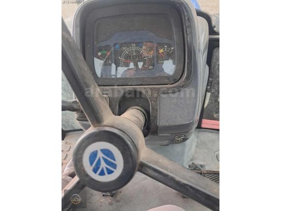 New Holland Td95 D 2004 model