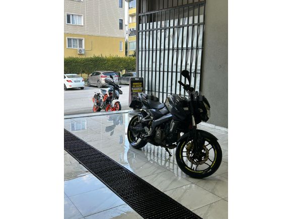 Sahibinden Bajaj Pulsar 200 NS