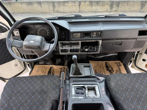 1997 MODEL KLİMALI HİDROLİK DİREKSİYON CAMLI VAN 4+1