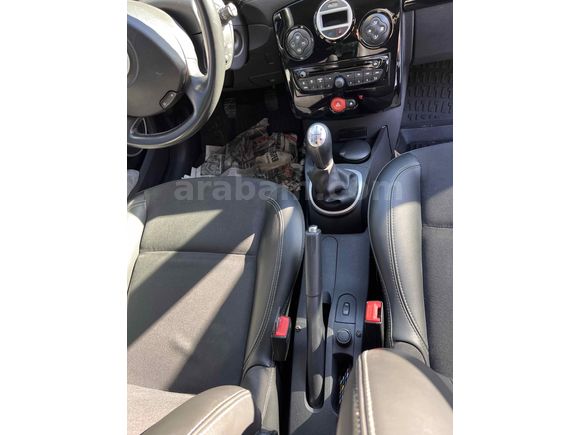 Sahibinden Renault Clio 1.5 dCi Night & Day 2012 Model  95binde