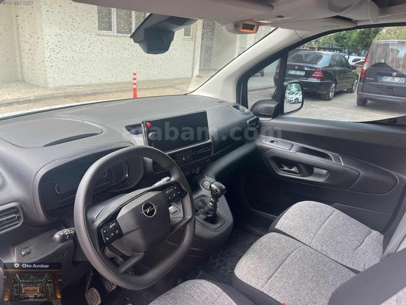 OTO AMBAR'DAN 2024 OPEL COMBO CARGO %20 KDV 53.000km ORJİNAL