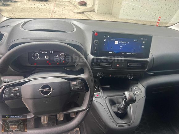 OTO AMBAR'DAN 2024 OPEL COMBO CARGO %20 KDV 53.000km ORJİNAL