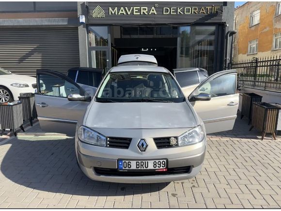 Sahibinden Renault Megane 1.6 Authentique 2004 Model  270.000 km Bej