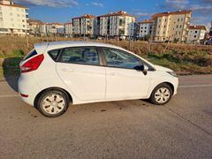 Memurdan satılık Ford Fiesta 1.4 TDCi Trend 2012 Model