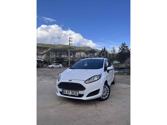 Sahibinden Ford Fiesta 1.5 TDCi Trend 2014 Model  170.000 km Beyaz