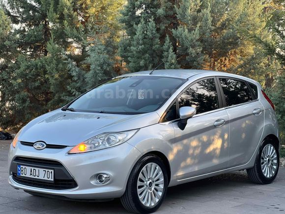 Sahibinden Ford Fiesta 1.4 Titanium 2010 Model 