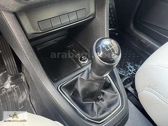 2016 ÇIKIŞLI İLK ELDEN HATASIZ BOYASIZ ORJ 77'BİNDE VW CADDY