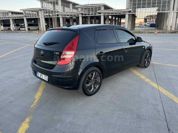 Sahibinden Hyundai i30 1.6 CVVT Select mode sr 2008 Model 