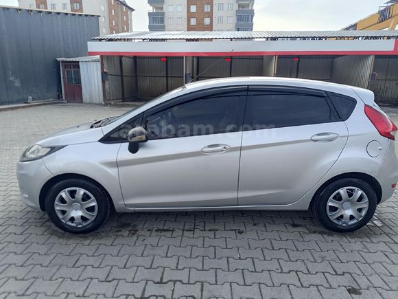 Sahibinden Ford Fiesta 1.4 TDCi Trend 2012 Model