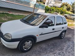 Sahibinden Opel Corsa 1.4 GLS 2000 Model  295.000 km Beyaz