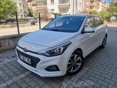 HATASIZ BOYASIZ TRAMERSİZ İ20 km:69bin ACİL SAHİBİNDEN