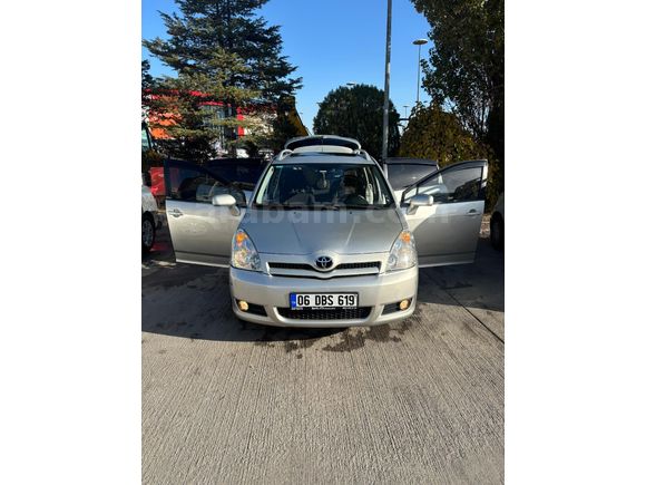 Sahibinden Toyota Corolla 1.6 Elegant Verso 2006 Model