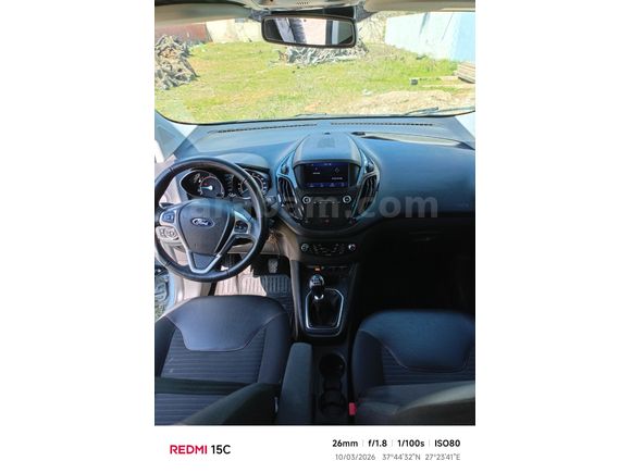 Sahibinden Ford Tourneo Courier 1.5 TDCi Titanium Plus 2022 Model