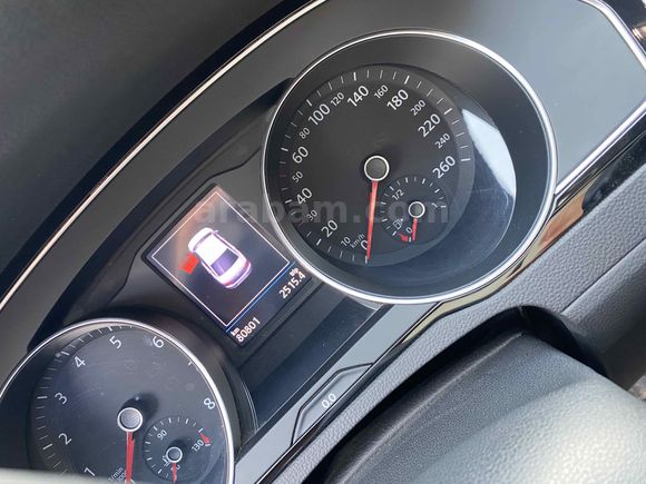 Sahibinden Volkswagen Passat 1.5 TSi Business 2021 Model 