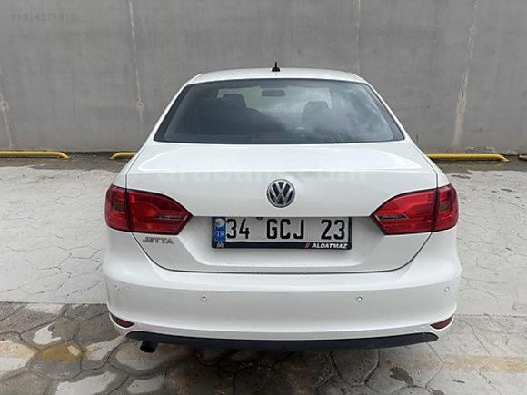 2012 MODEL 55 BİN KM'DE OTOMATİK ÇOK TEMİZ JETTA