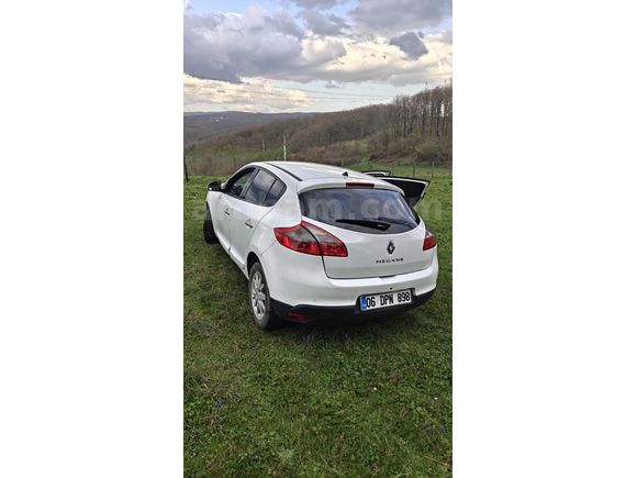 Sahibinden Renault Megane 1.6 Privilege 2010 Model
