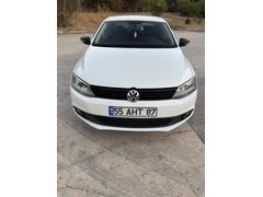 Sahibinden Volkswagen Jetta 1.2 TSi Trendline 2014 Model İzmir 225.000 km Beyaz