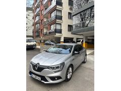 Sahibinden Renault Megane 1.5 Blue DCI Touch 2019 Model 