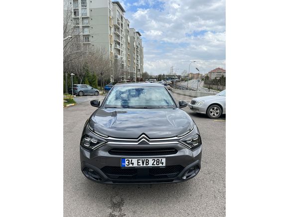 Sahibinden Triger Bakımı Yapılmış Citroen C4 1.2 PureTech Feel Bold 2021 Model 