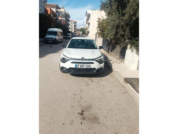 Sahibinden Citroen C4 X 1.2 PureTech Feel Bold 2023 Model İzmir