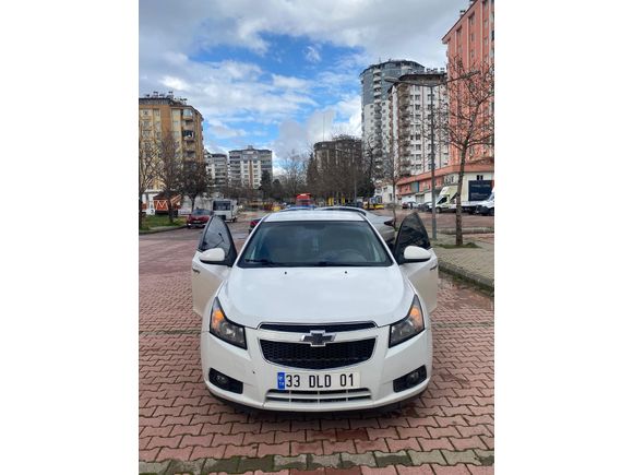 Sahibinden Chevrolet Cruze 1.6 2010 Model  204.000 km Beyaz