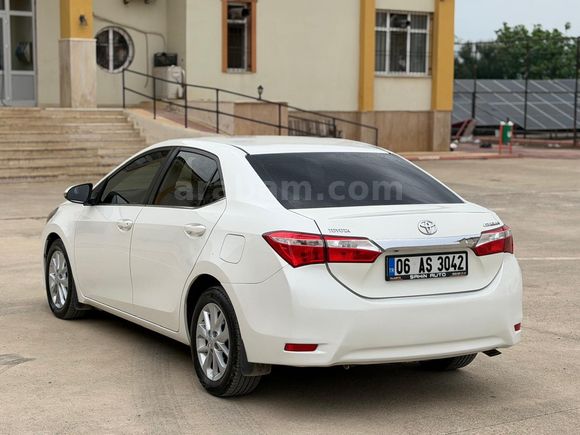 Sahibinden Toyota Corolla 1.6 Advance 2014 Model