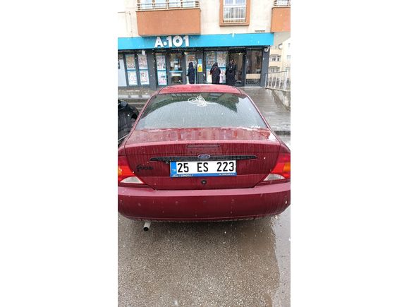 Sahibinden Ford Focus 1.6 Ambiente 2000 Model