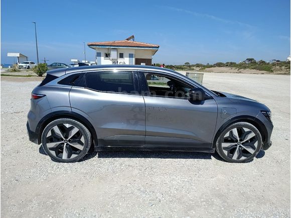 Sahibinden Renault Megane E-Tech Techno 2023 Model
