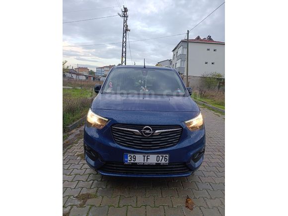 Sahibinden Opel Combo  life 1.5 CDTI Edition siteyle 2021 Model  95.000 km Lacivert