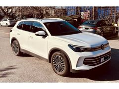 KAÇIRMA! İlk sahibinden Volkswagen Tiguan 1.5 TSI Elegance 2025 Model İstanbul 11.855 km Beyaz