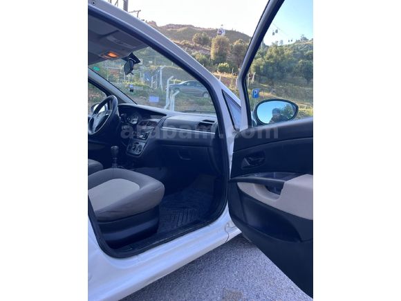Sahibinden Fiat Linea 1.3 Multijet Active Plus 2013 Model İzmir