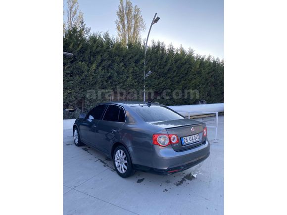 HATASIZ 2009 JETTA 