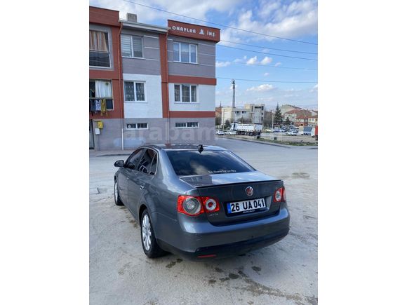 HATASIZ 2009 JETTA 