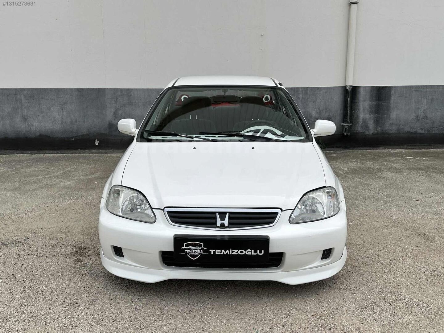 Galeriden Honda Civic 1.6 i ES 2000 Model Osmaniye 337.000 km Beyaz 2
