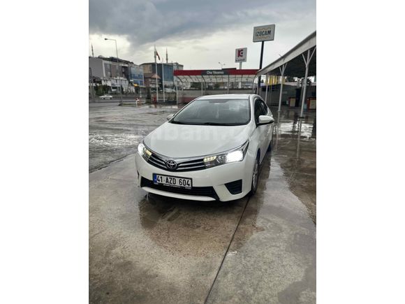 Sahibinden Toyota Corolla 1.33 Life 2014 Model 