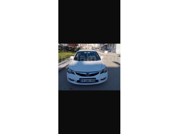 Sahibinden Honda Civic 1.6i VTEC Premium 2011 Model 