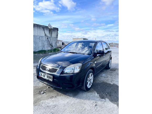 KİA_RİO_HATCHBACK-BENZİN_LPG_DEĞİŞENSİZ...