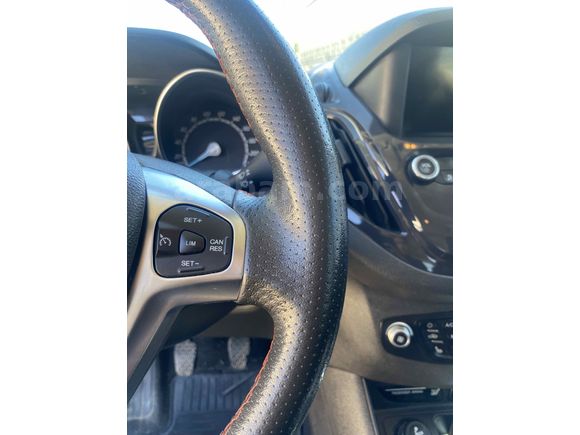 Sahibinden Ford Tourneo Courier 1.5 TDCi Titanium Plus 2023 Model 