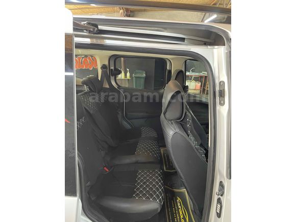 Sahibinden Ford Tourneo Courier 1.5 TDCi Titanium Plus 2023 Model 